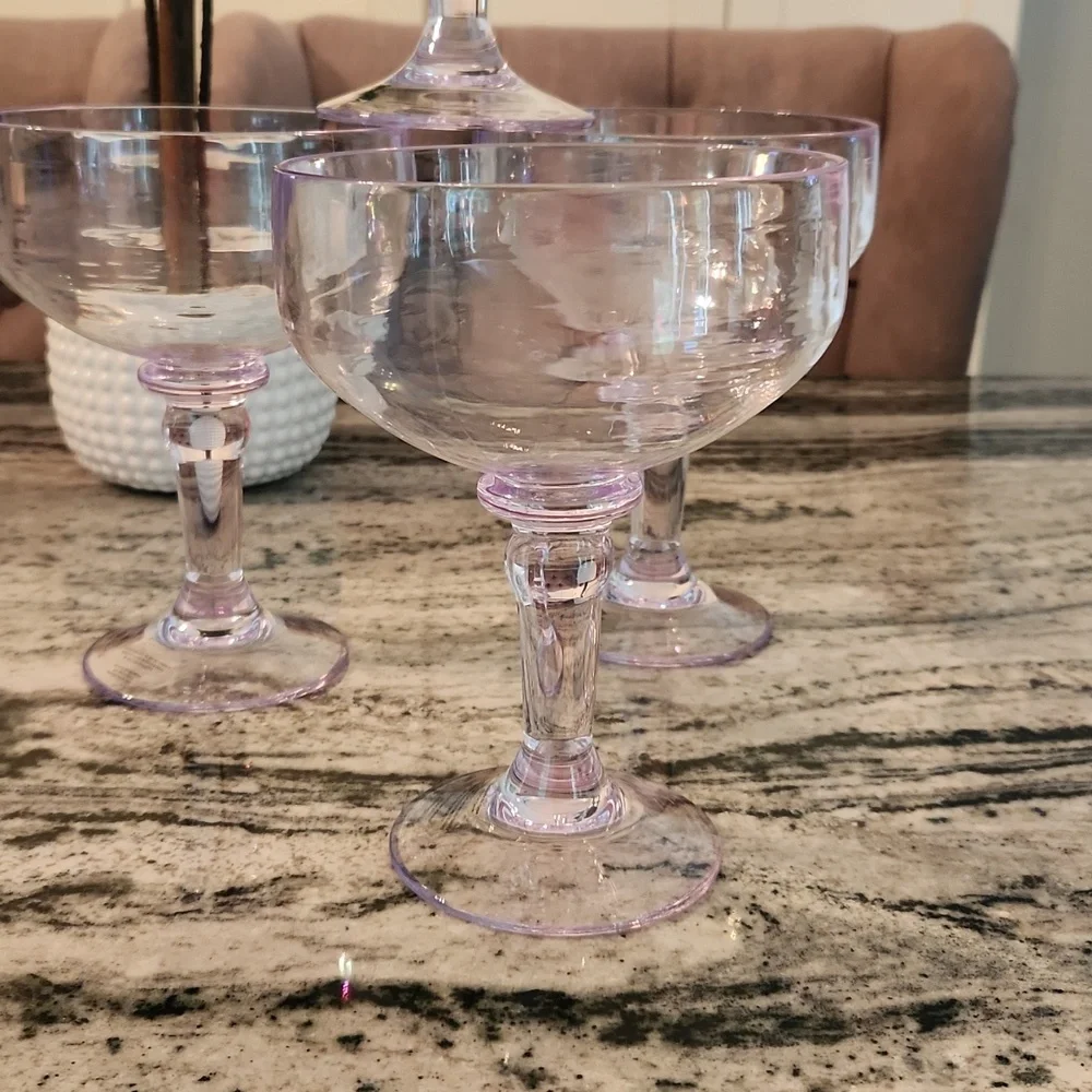 Margarita Glasses, Outdoor Clear Plastic, Lot of 4 - Picture 3 of 9